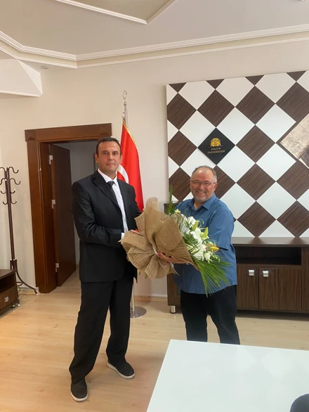 Eğitim Fakültesinde Bayrak Değişimi